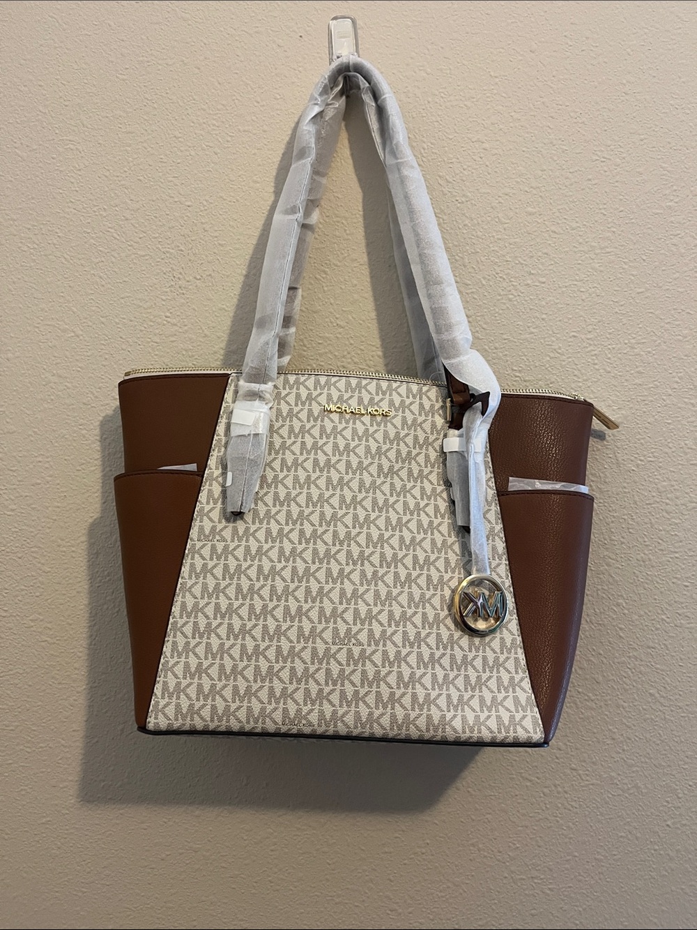 NWT Michael Kors Brown & Cream MK Signature Tote with Charm